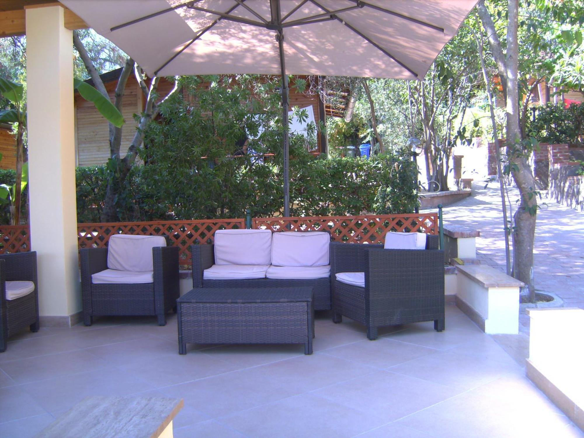 Cala Blanca Villaggio Alberghiero مارينا دي كاميروتا المظهر الخارجي الصورة